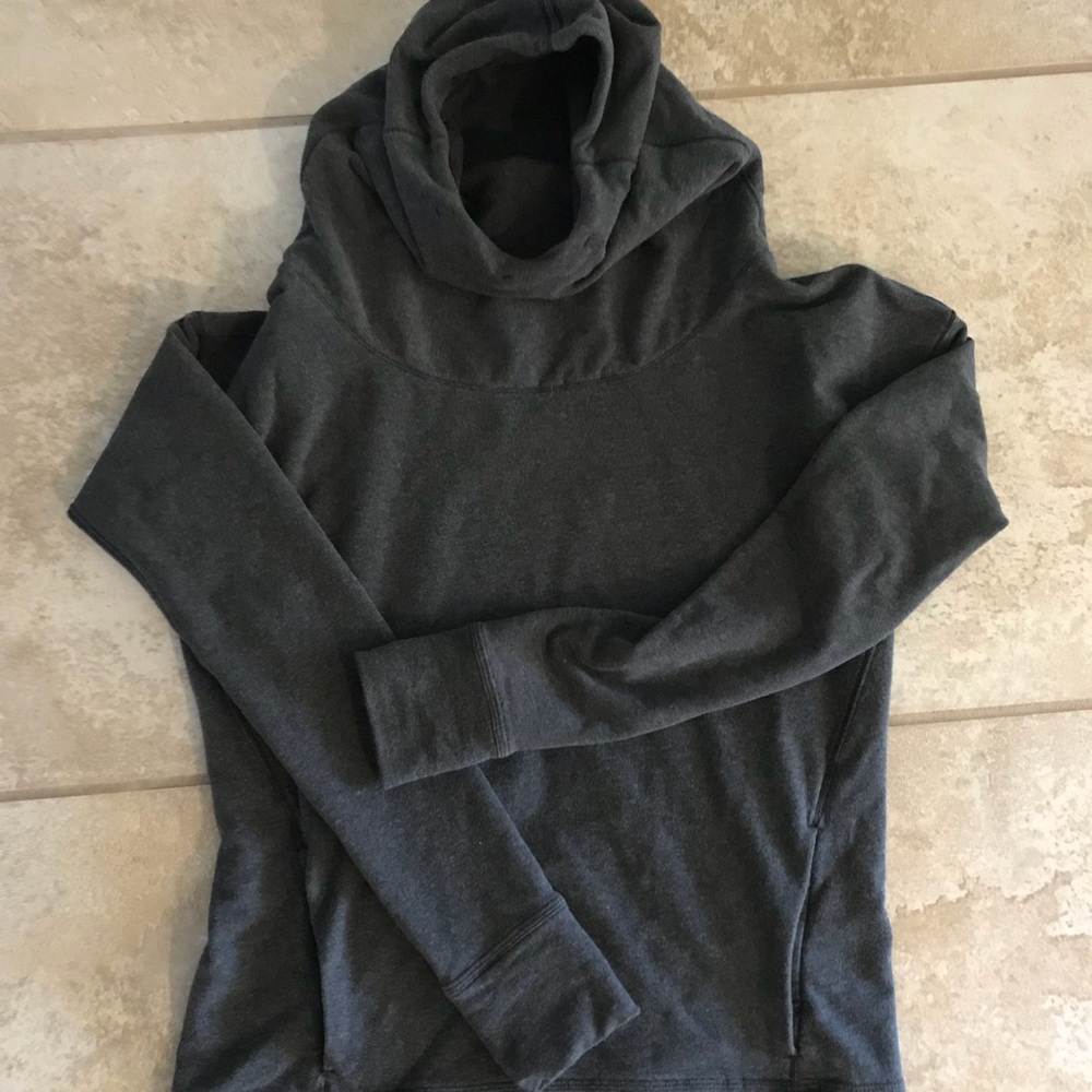 Grey lululemon hoodie. Rarely worn. Very soft